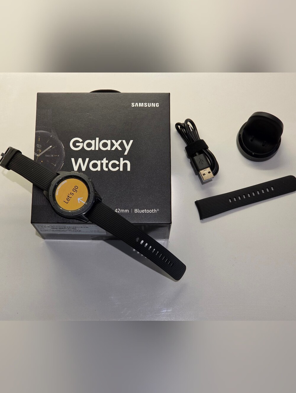 Original Samsung Galaxy Watch 1st Gen 42mm (SM-R810)